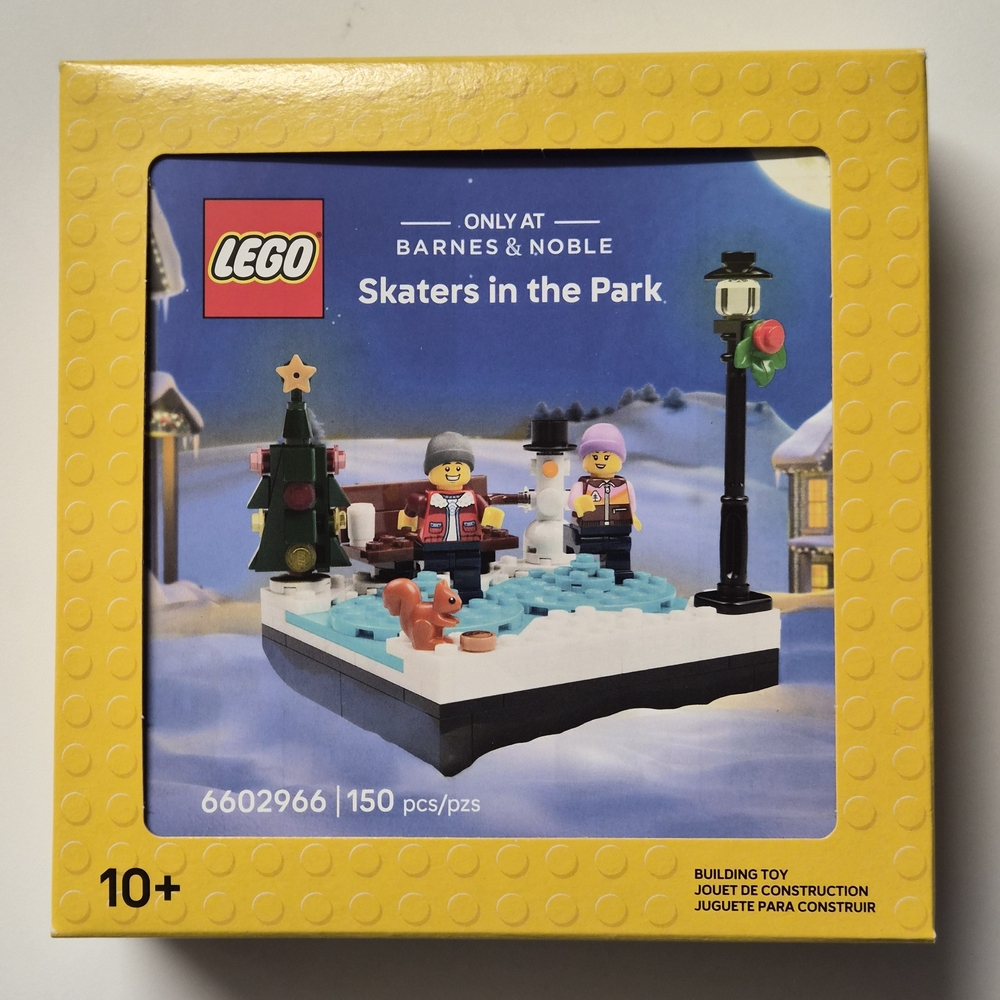 LEGO Skaters In The Park Barnes & Noble Exclusive